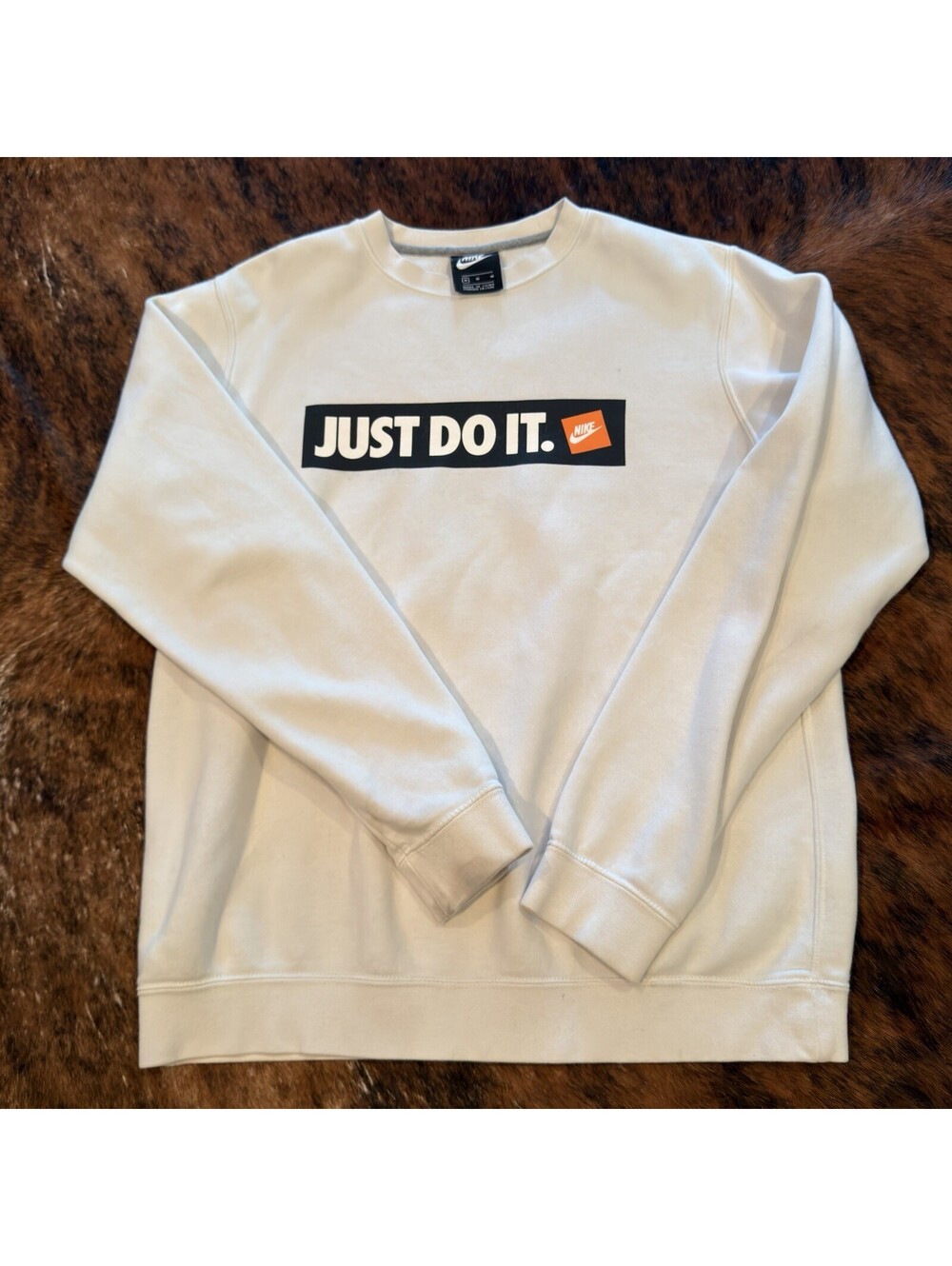 2010’s Era Nike “Just Do It” Box Graphic White Crewneck Sz M Y2K
